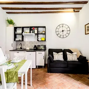 Casa Ispal Alfalfa , Sevilla España